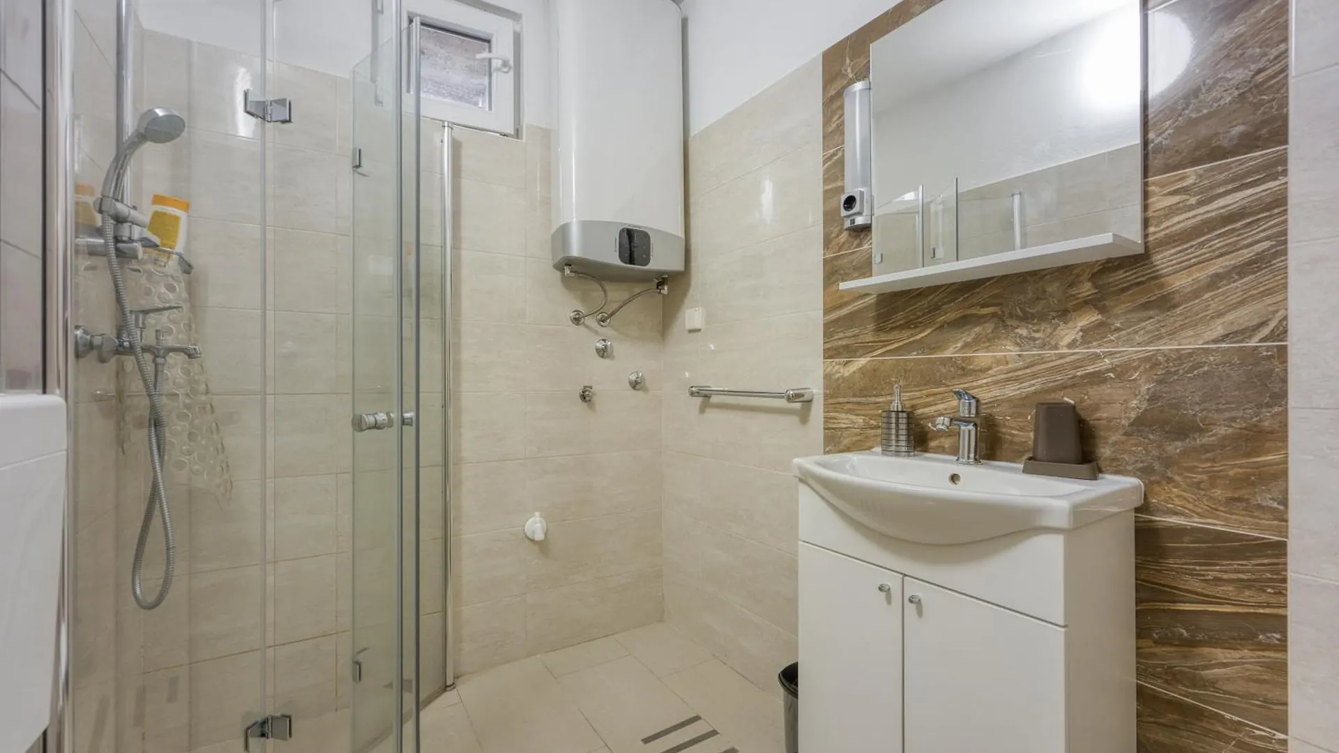 Apartments Lex - Rovinj - Istria 0*,